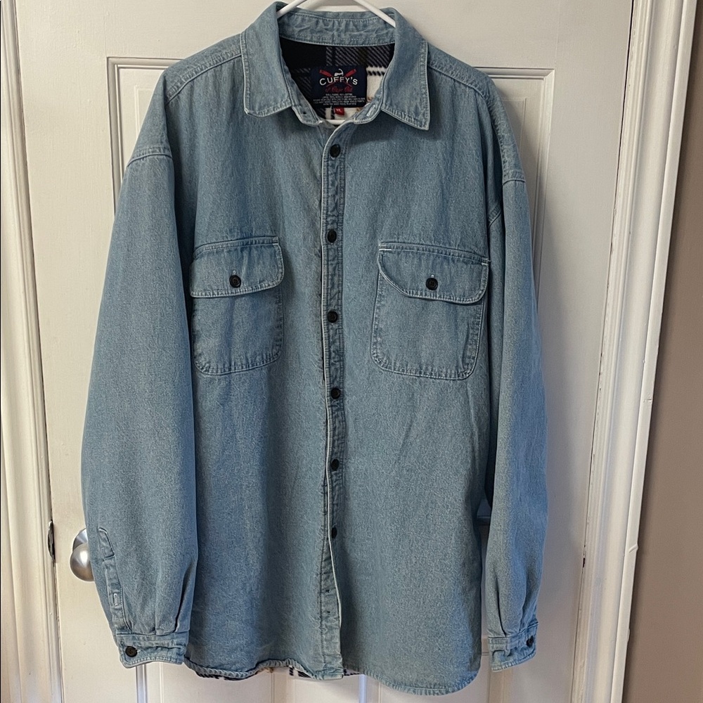 Cuffy’s light blue chambray button up fleece lined outdoor shacket shirt sz XL